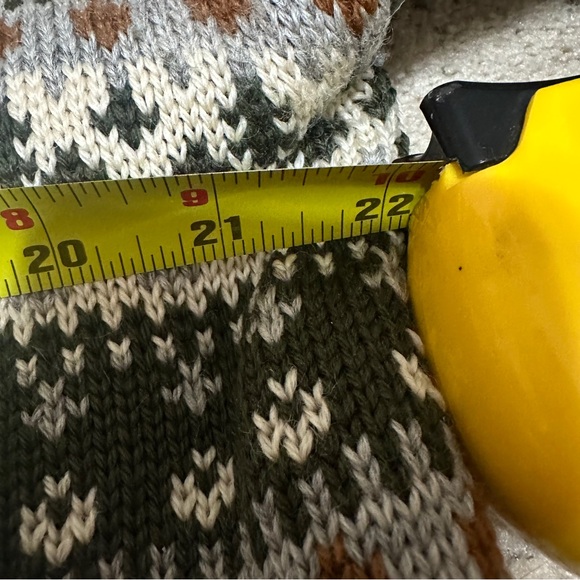 🎀BOGO 50% off 🎀 Patterned Green and White Cardigan - Picture 6 of 10